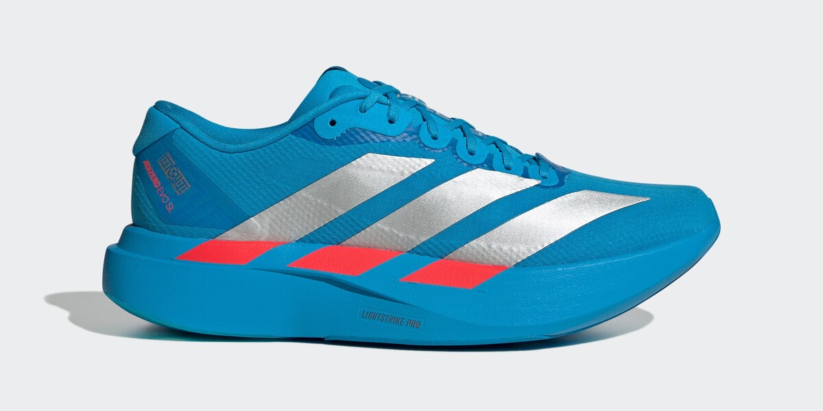 年末年始のワークアウトの相棒に富士山の青々としたカラーを纏った